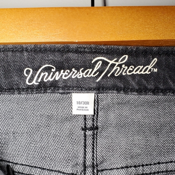 UNIVERSAL THREAD NWOT Grey Denim Skirt Sz. 10 - Picture 4 of 5